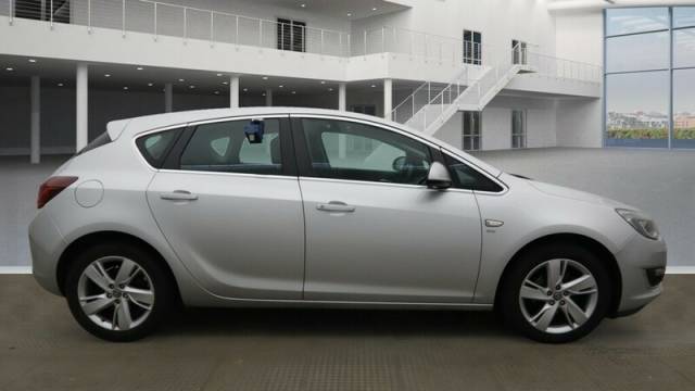2015 Vauxhall Astra 1.4 SRI