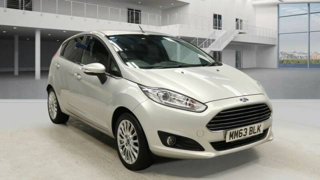 Ford Fiesta 1.0 TITANIUM HATCHBACK Petrol SILVER