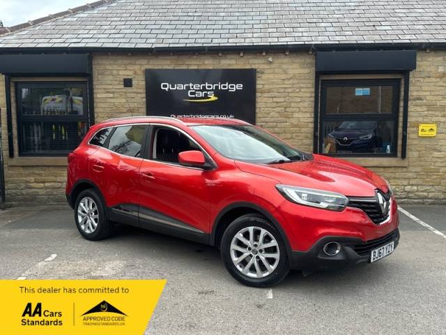 Renault Kadjar 1.2 TCe Dynamique Nav SUV 5dr Petrol Manual Euro 6 (s/s) (130 ps) HATCHBACK Petrol RED