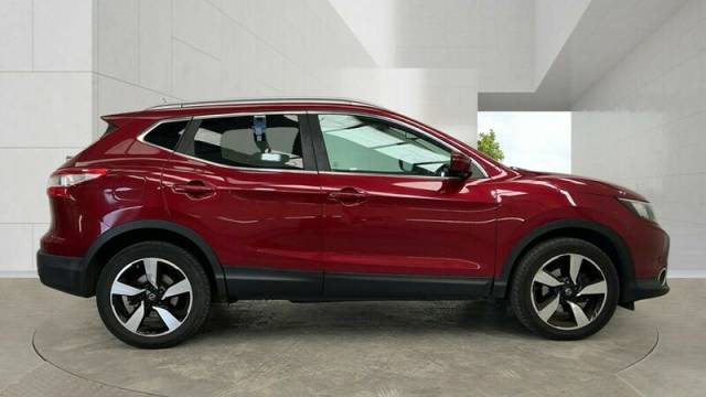 2015 Nissan Qashqai 1.2 N-TEC PLUS DIG-T