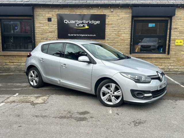 Renault Megane 1.5 DYNAMIQUE TOMTOM ENERGY DCI S/S HATCHBACK Diesel SILVER